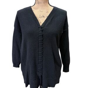 Poof New York Women's V-Neck Black Pullover Sweater Size L